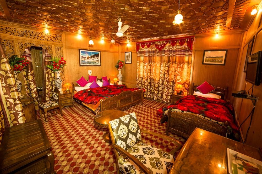 Aziz Palace Group Of Houseboats Srīnagar Zewnętrze zdjęcie