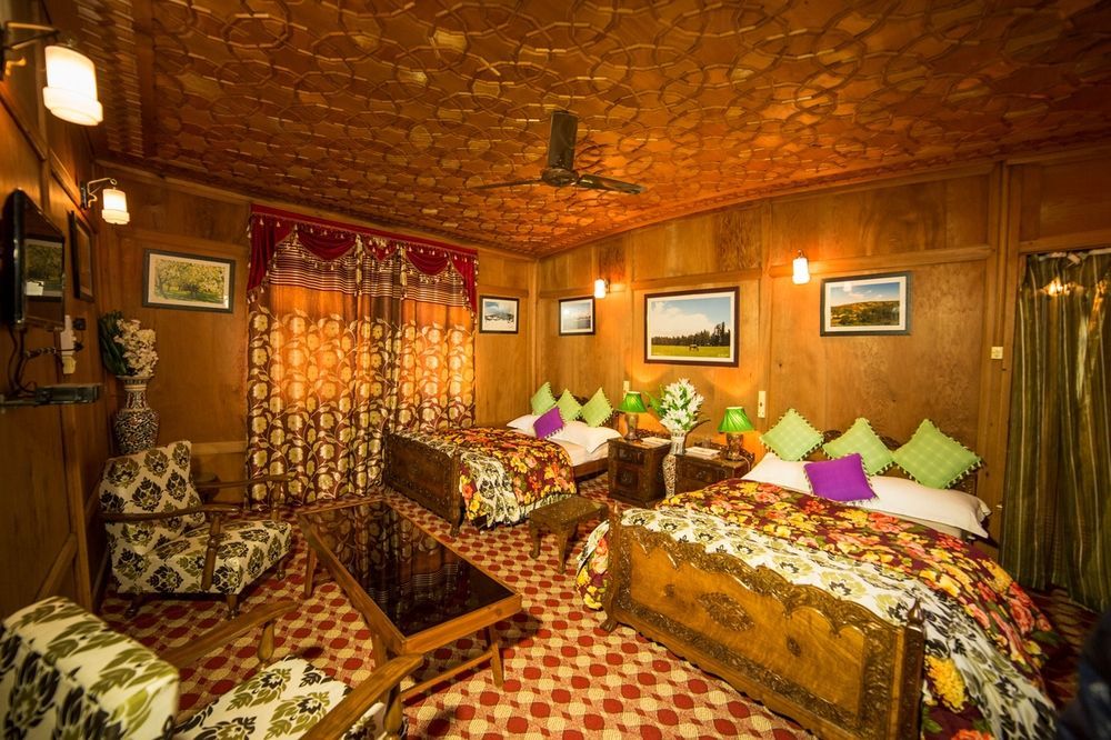 Aziz Palace Group Of Houseboats Srīnagar Zewnętrze zdjęcie